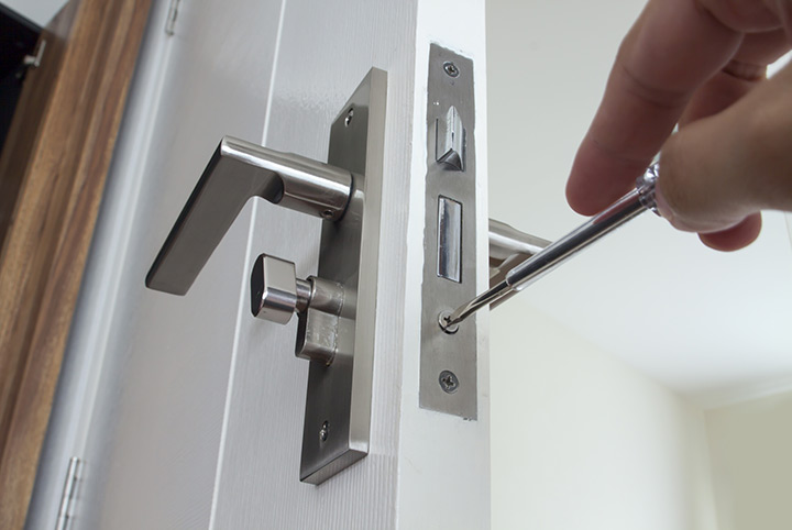 Our local locksmiths are able to repair and install door locks for properties in Ferndown and the local area.