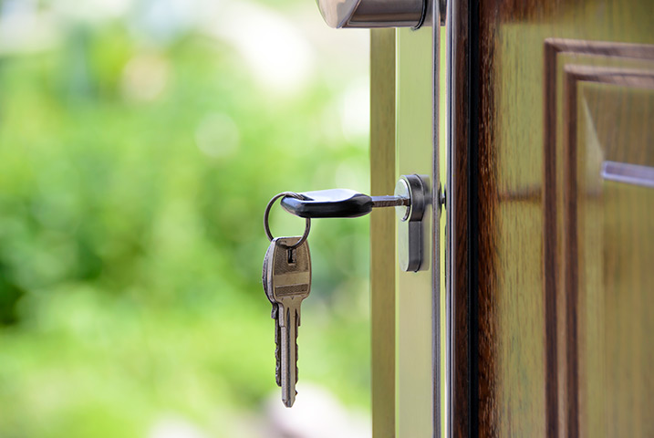 A2B Locks are able to provide local locksmiths in Ferndown to repair your broken locks. 